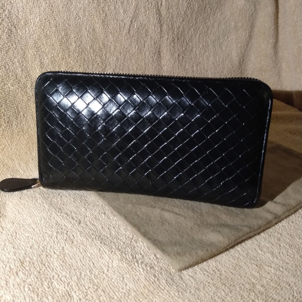 Bottega Veneta Intreccio continental wallet